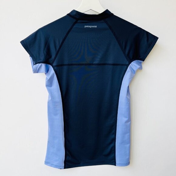 ❤️ Patagonia rash guard top in 2 tones blue size S A74 - Picture 4 of 9